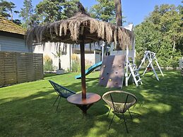 Large Holiday Homes With Beautiful Gardens