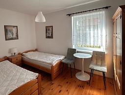 Large Holiday Villa With Private Garden