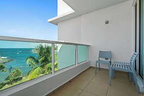 Condado Lagoon - Waterfront Escape