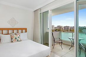 Condado Lagoon - Waterfront Escape