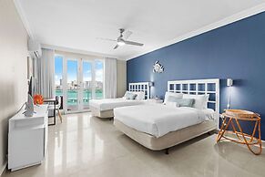 Condado Lagoon - Waterfront Escape