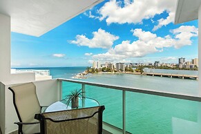 Condado Lagoon - Waterfront Escape