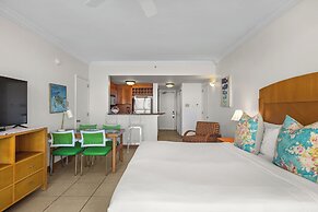 Condado Lagoon - Waterfront Escape
