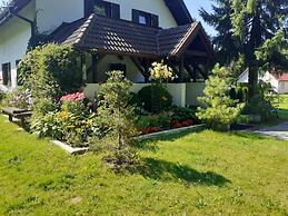 Comfortable Holiday Villa With a Private Garden