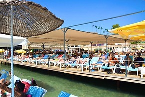 Sultans And Kings Hotel