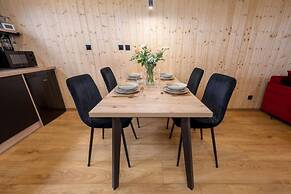 Comfortable Holiday Home, Pool, Sauna, Jacuzzi