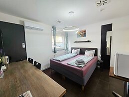 Mariposa Apartments