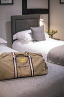 Cowdray Lodge Bed & Breakfast