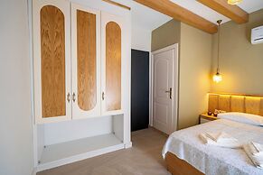 Derya Guest House
