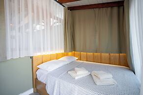 Derya Guest House