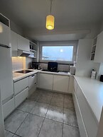 Bright Apartment With Side Sea View