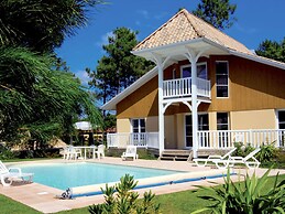 Villa for 8 People With Swimming Pool