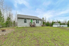 Wildlife Viewing & Trails! 155-acre UP Retreat