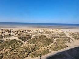 Sea View Family Stay for 8