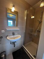 Spacious Family Apartment Near Dunes