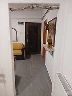 VILLA LINA LODGING HOUSE