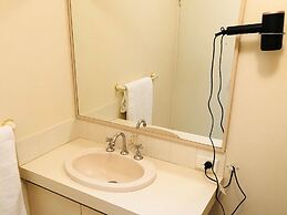 Apiwa Preston Beach Front Apartments