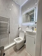 Ellies Guest House