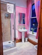 Ellies Guest House