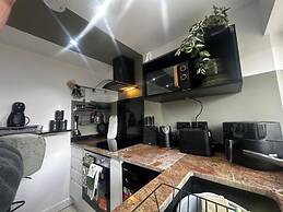 Cozy 1BR Mickle Trafford Stay Sleeps 3