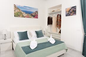 Estate4home - Capri Darly Apartment