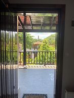 Akropolis Hotel