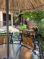 Akropolis Hotel