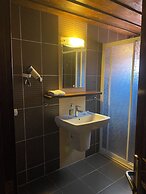 Akropolis Hotel