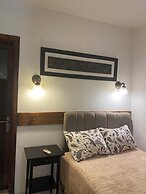 Akropolis Hotel