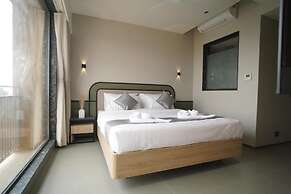 HOTEL SANKET ELITE