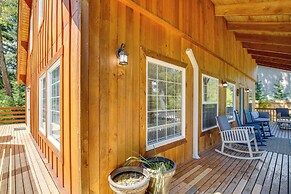 Mount Rainier Views & Hot Tub: Pet-friendly Cabin!