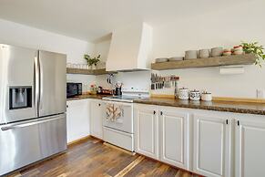Mount Rainier Views & Hot Tub: Pet-friendly Cabin!