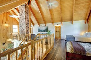 Mount Rainier Views & Hot Tub: Pet-friendly Cabin!