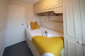 3-bed Westhoughton, Contractors and Parking