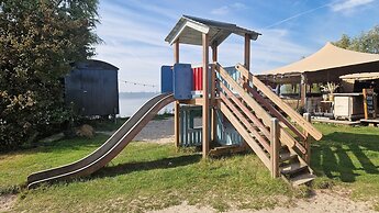 Tiny Couples Wagon on the Lakeside