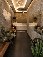 Giray Hotel