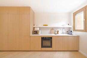 Cosy, Central Flat - 1bdr/4p - Place des Lices