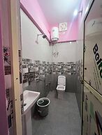 Hotel Shri Narayan & Restaurant