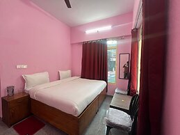 Hotel Shri Narayan & Restaurant