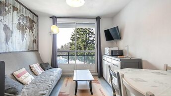 Quiet Mountain Stay in Chamrousse