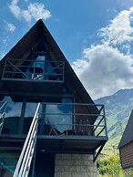 Harmony Cottages Kazbegi