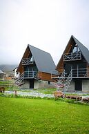 Harmony Cottages Kazbegi