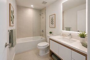 Modern York Suites