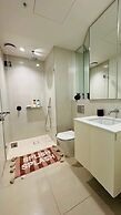 Modern 1BR With Breathtaking Views
