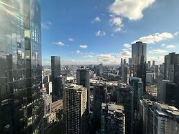 Modern 1BR With Breathtaking Views