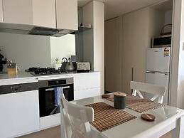 Modern 1BR With Breathtaking Views