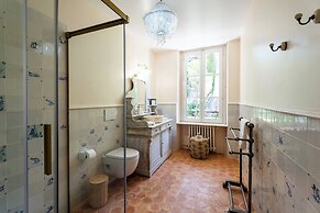 Domaine de la Rose Comtesse - Luxe