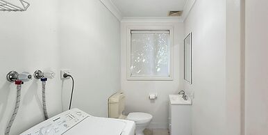 Metawise Spacious 4-bedroom Home in Cherrybrook