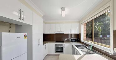 Metawise Spacious 4-bedroom Home in Cherrybrook