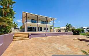 Zenlux Rosewater Pool Marina Deck Bayview Pad